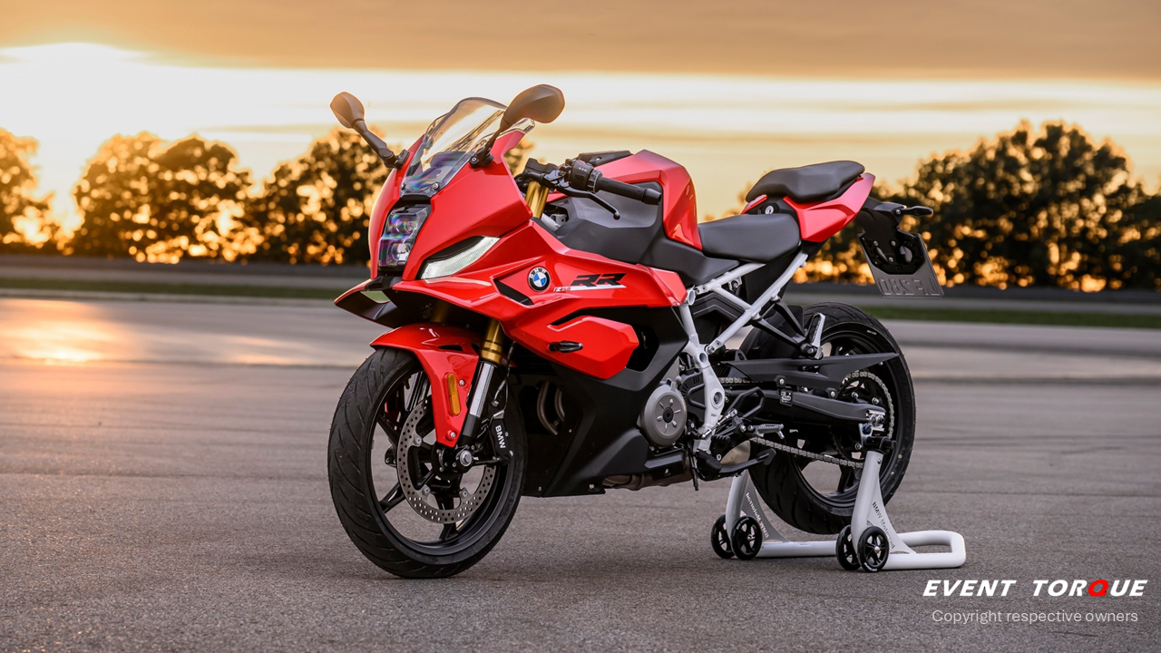 BMW F 450 RR Revealed: A 48 HP Supersport Bike Built for the Road and Track